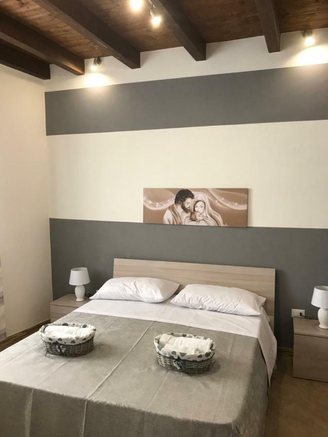 Casa Vacanze Antico Mercato Marsala Exterior foto